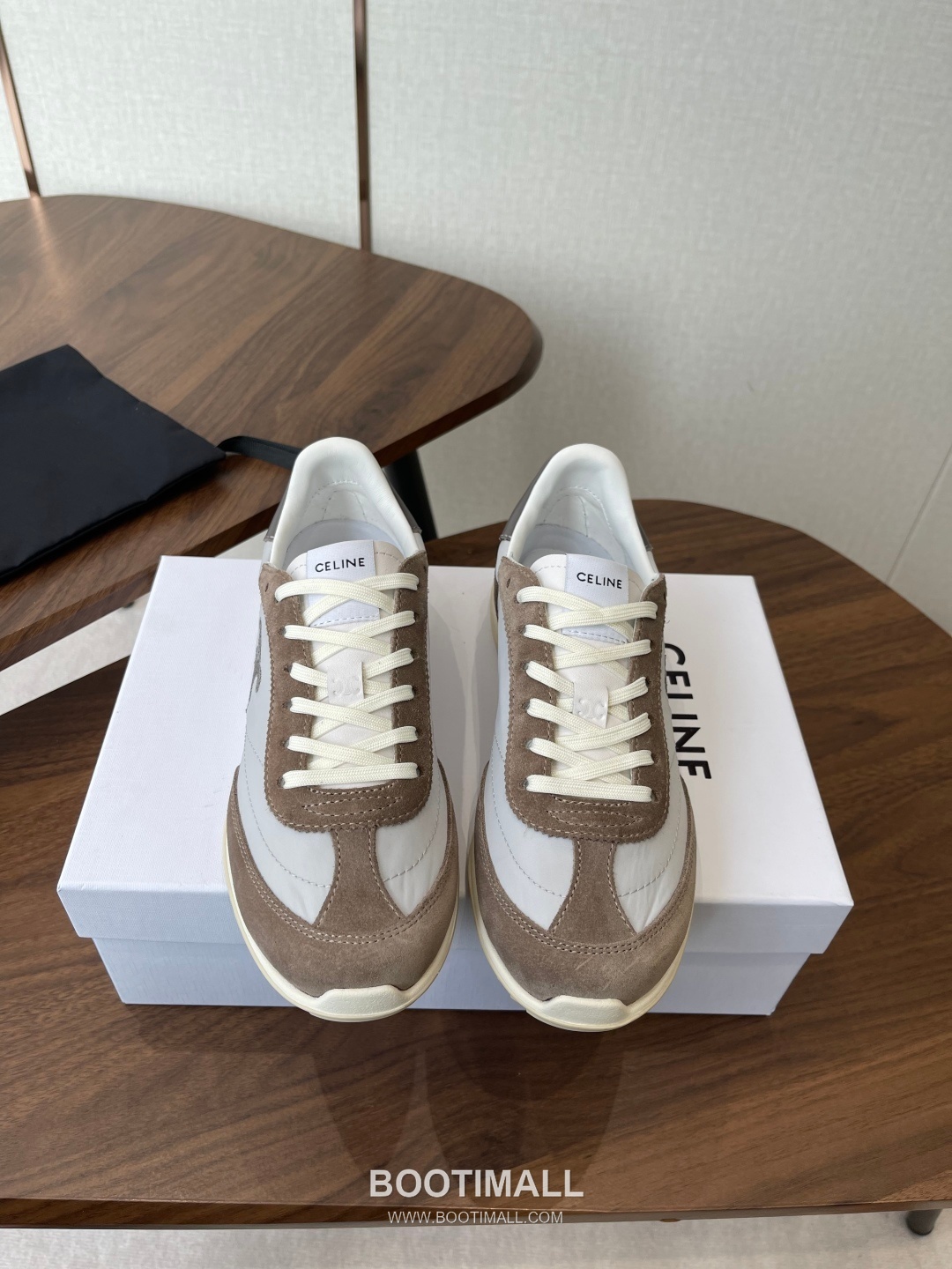 Celine Racer Triomphe Cowhide Textile Black Sneakers 셀린느 레이서 트리옹프 소가죽 텍스타일 블랙 스니커즈 1