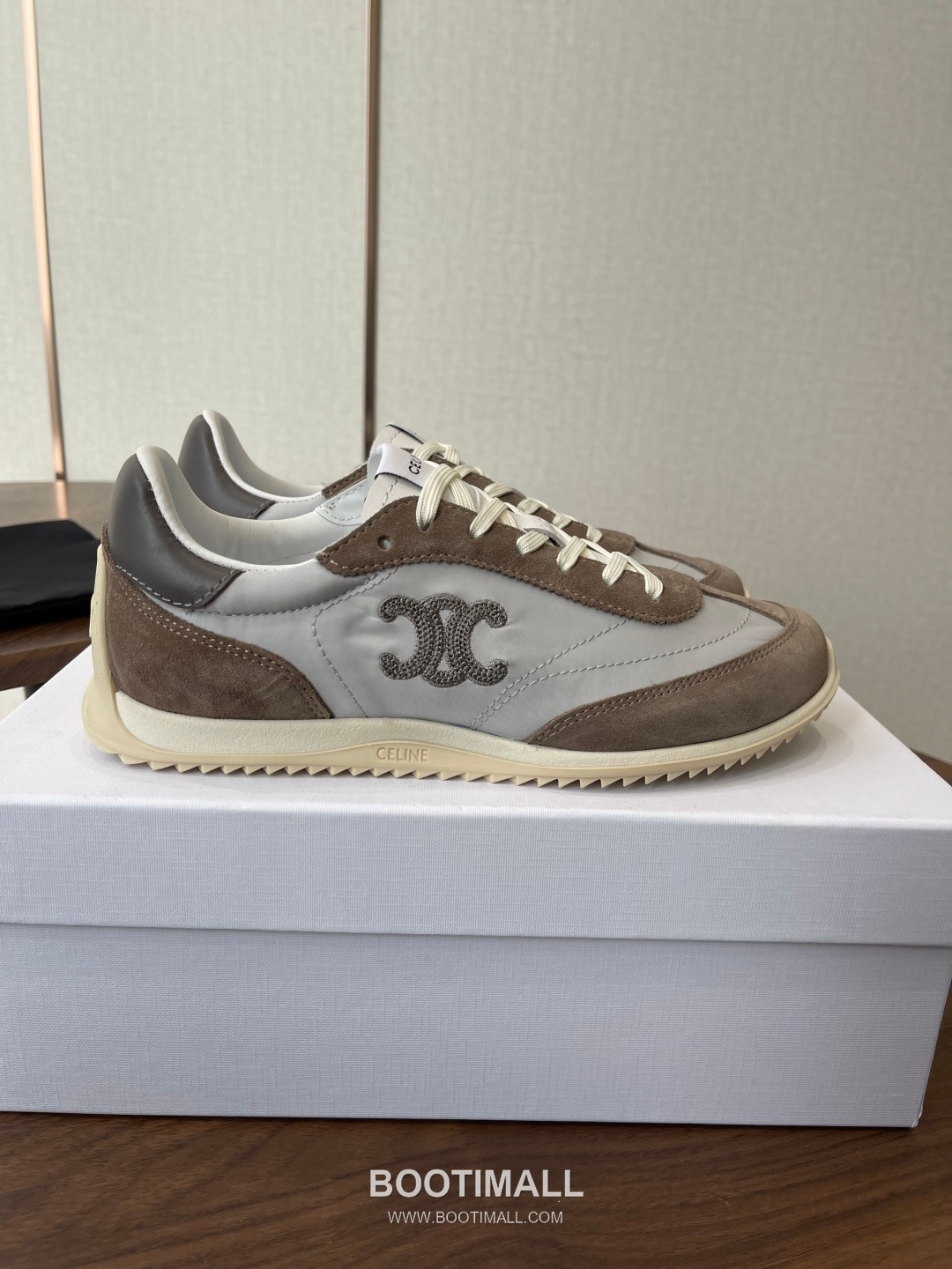 Celine Racer Triomphe Cowhide Textile Black Sneakers 셀린느 레이서 트리옹프 소가죽 텍스타일 블랙 스니커즈 2