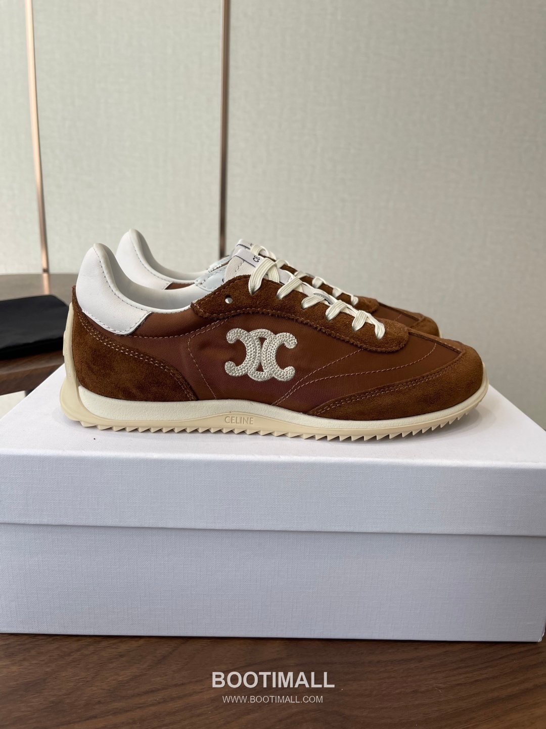 Celine Racer Triomphe Cowhide Textile Black Sneakers 셀린느 레이서 트리옹프 소가죽 텍스타일 블랙 스니커즈 2