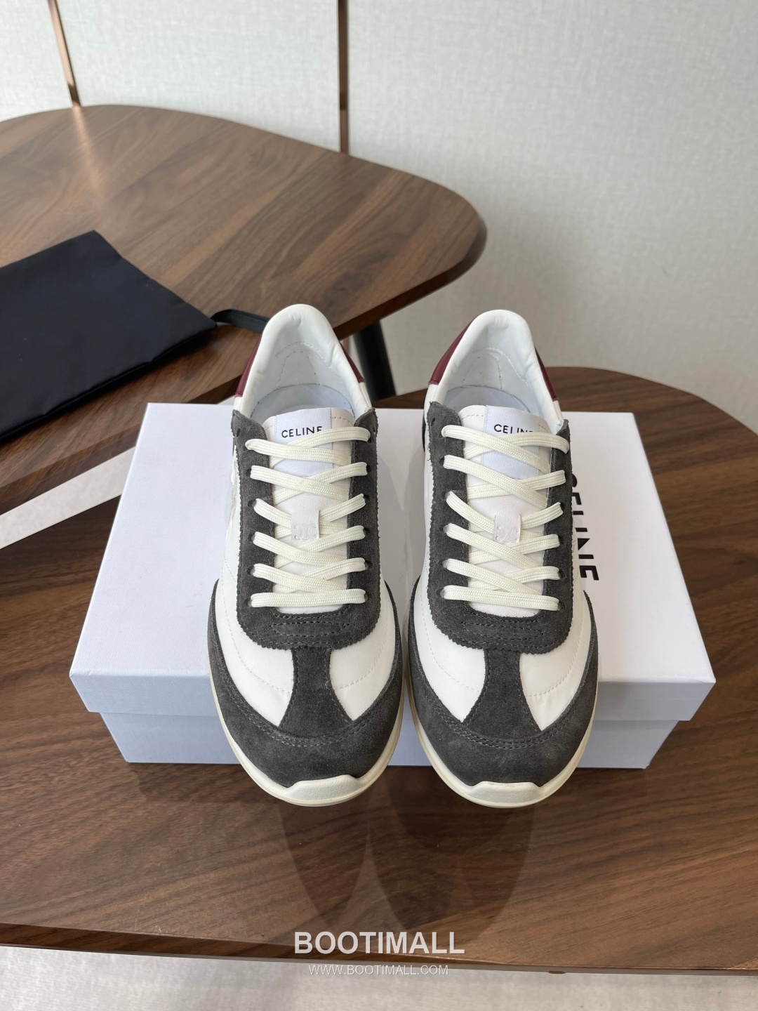 Celine Racer Triomphe Cowhide Textile Black Sneakers 셀린느 레이서 트리옹프 소가죽 텍스타일 블랙 스니커즈 1