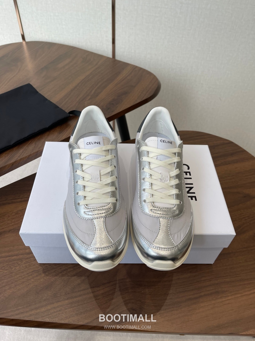 Celine Racer Triomphe Cowhide Textile Black Sneakers 셀린느 레이서 트리옹프 소가죽 텍스타일 블랙 스니커즈 1