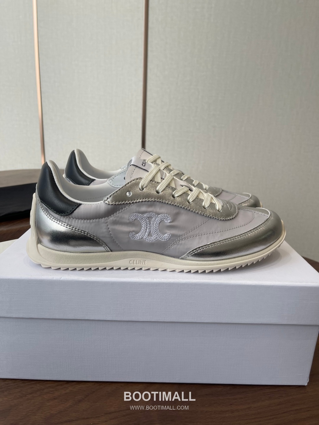 Celine Racer Triomphe Cowhide Textile Black Sneakers 셀린느 레이서 트리옹프 소가죽 텍스타일 블랙 스니커즈 2