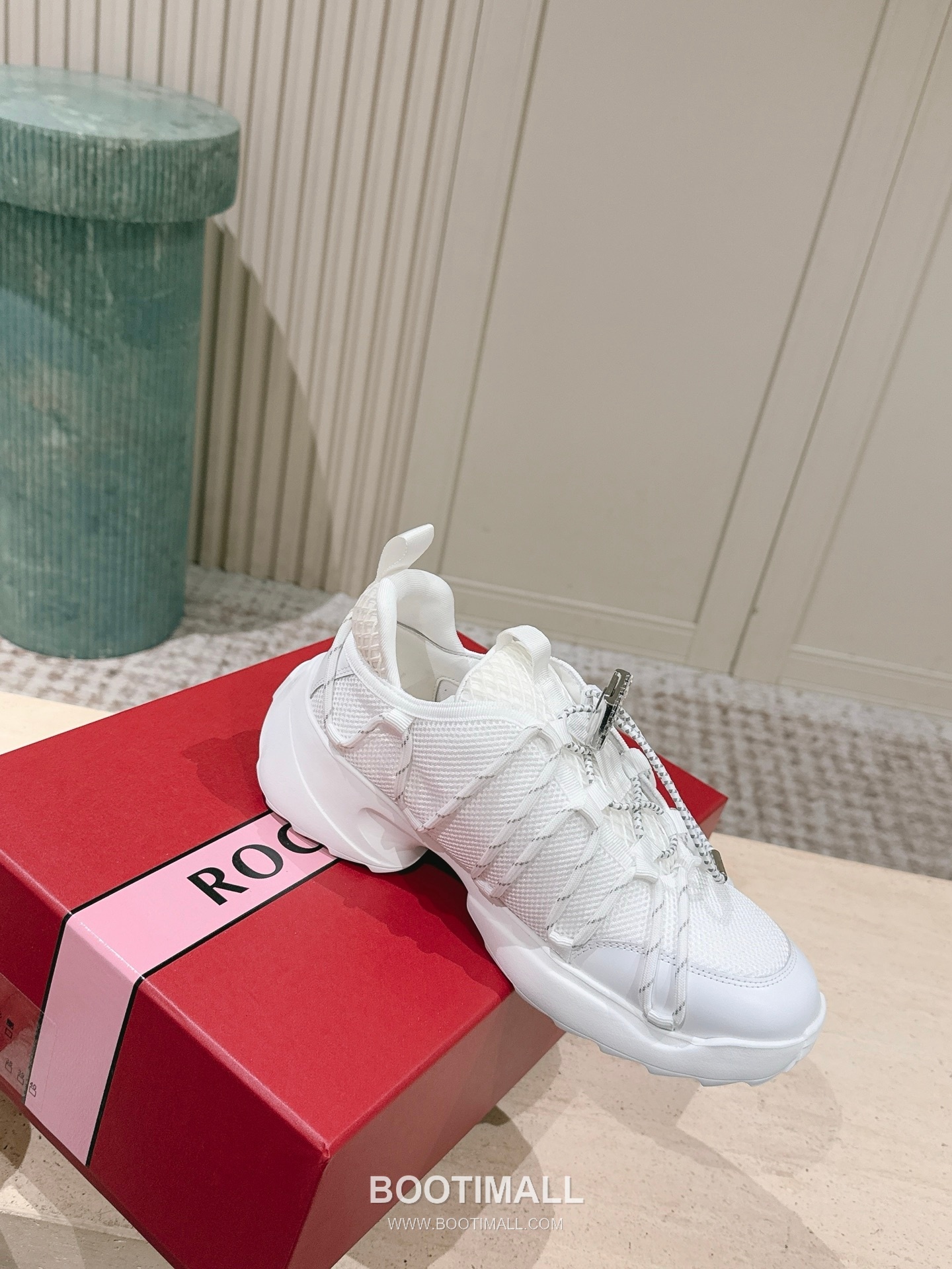 Prada Viv Run Crystal Buckle Mesh Lambskin Black Sneakers 프라다 비브 런 크리스털 버클 메쉬 양가죽 블랙 스니커즈 4