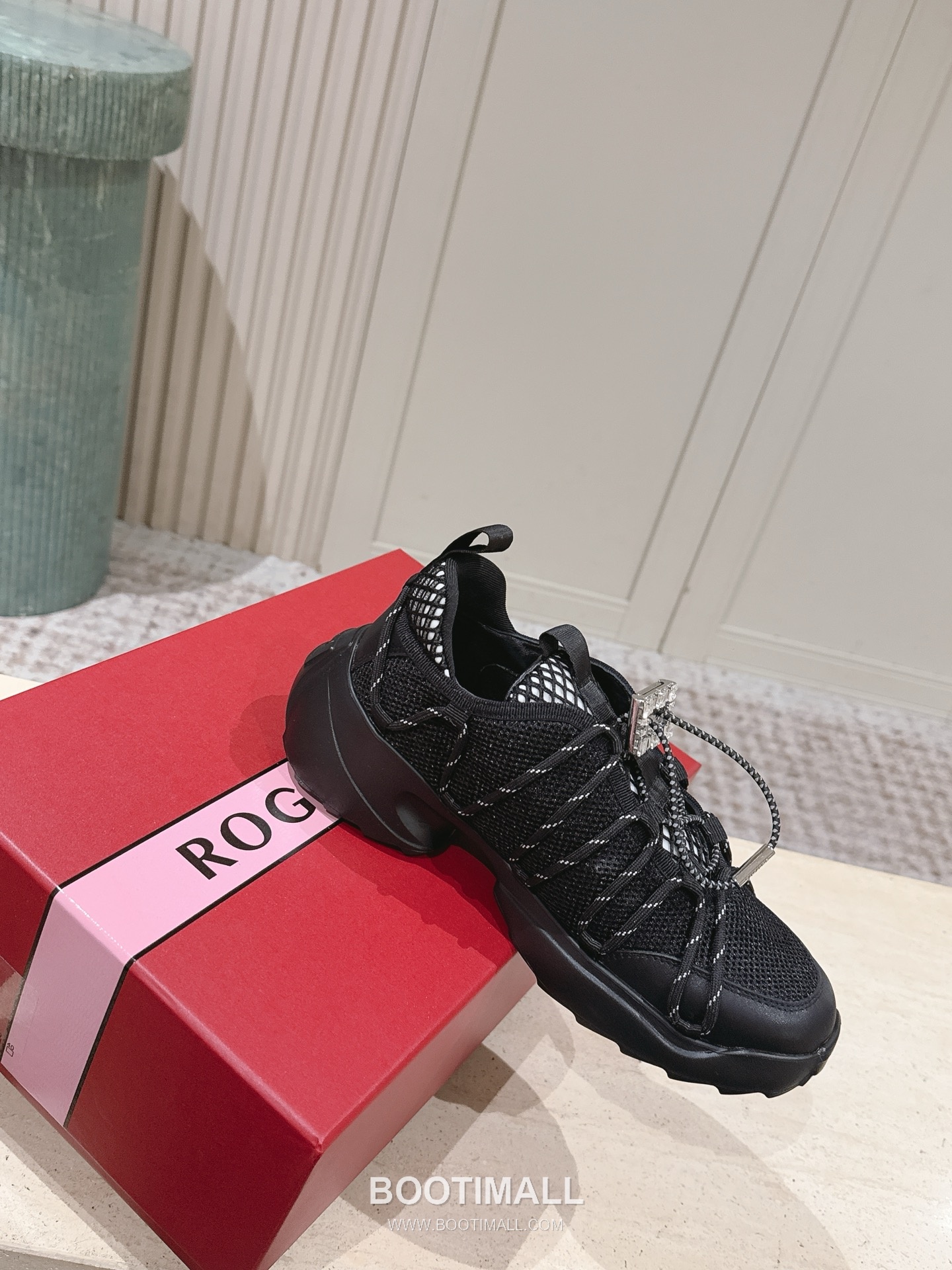Prada Viv Run Crystal Buckle Mesh Lambskin Black Sneakers 프라다 비브 런 크리스털 버클 메쉬 양가죽 블랙 스니커즈 4