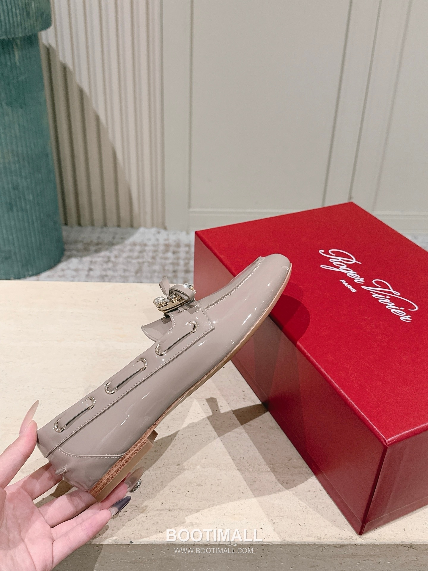 Roger Vivier Belle Vivier Suede Buckle Loafer 로저 비비에 벨 비비에 스웨이드 버클 로퍼 2cm 5