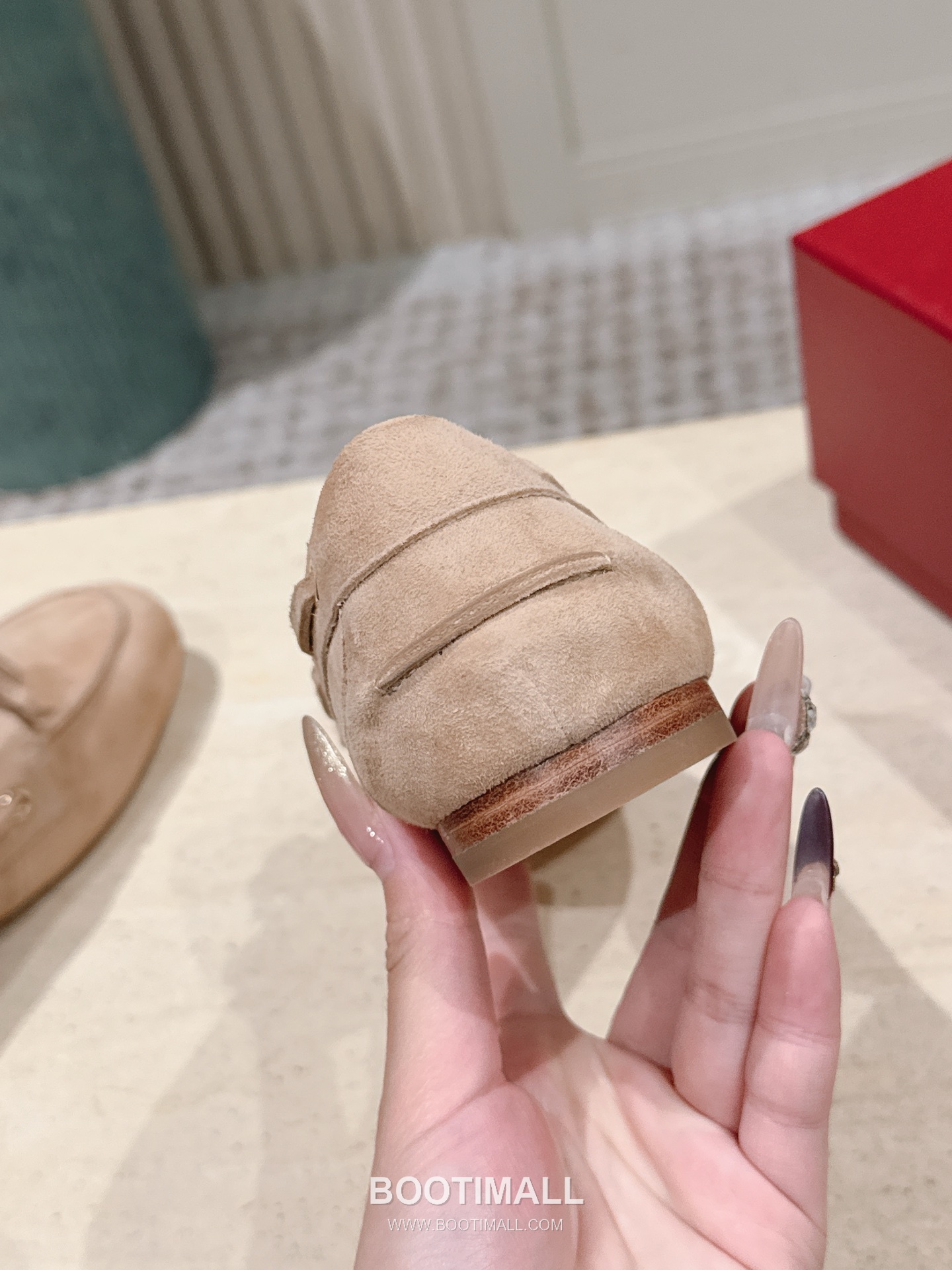 Roger Vivier Belle Vivier Suede Buckle Loafer 로저 비비에 벨 비비에 스웨이드 버클 로퍼 2cm 8