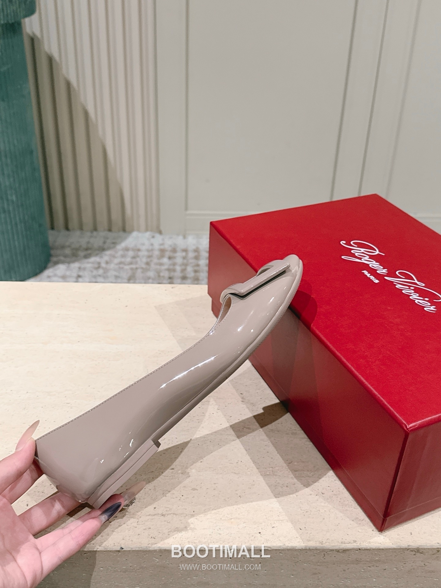 Roger Vivier Patent Leather Buckle Flat 로저 비비에 페이턴트 레더 버클 플랫 2cm 5