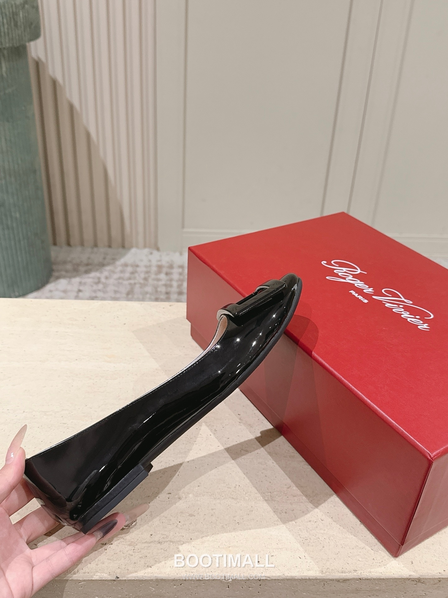Roger Vivier Patent Leather Buckle Flat 로저 비비에 페이턴트 레더 버클 플랫 2cm 5