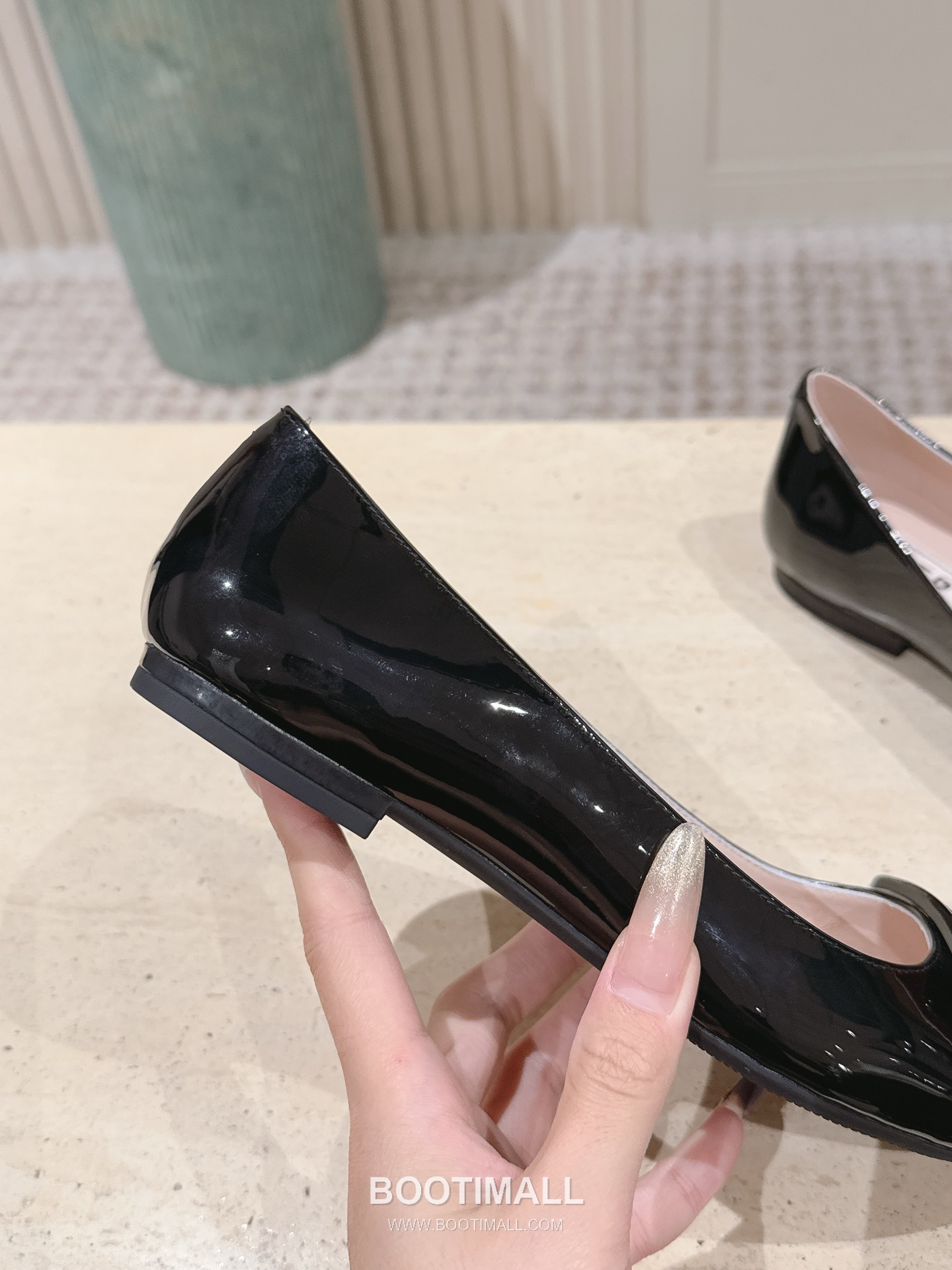 Roger Vivier Patent Leather Buckle Flat 로저 비비에 페이턴트 레더 버클 플랫 2cm 7