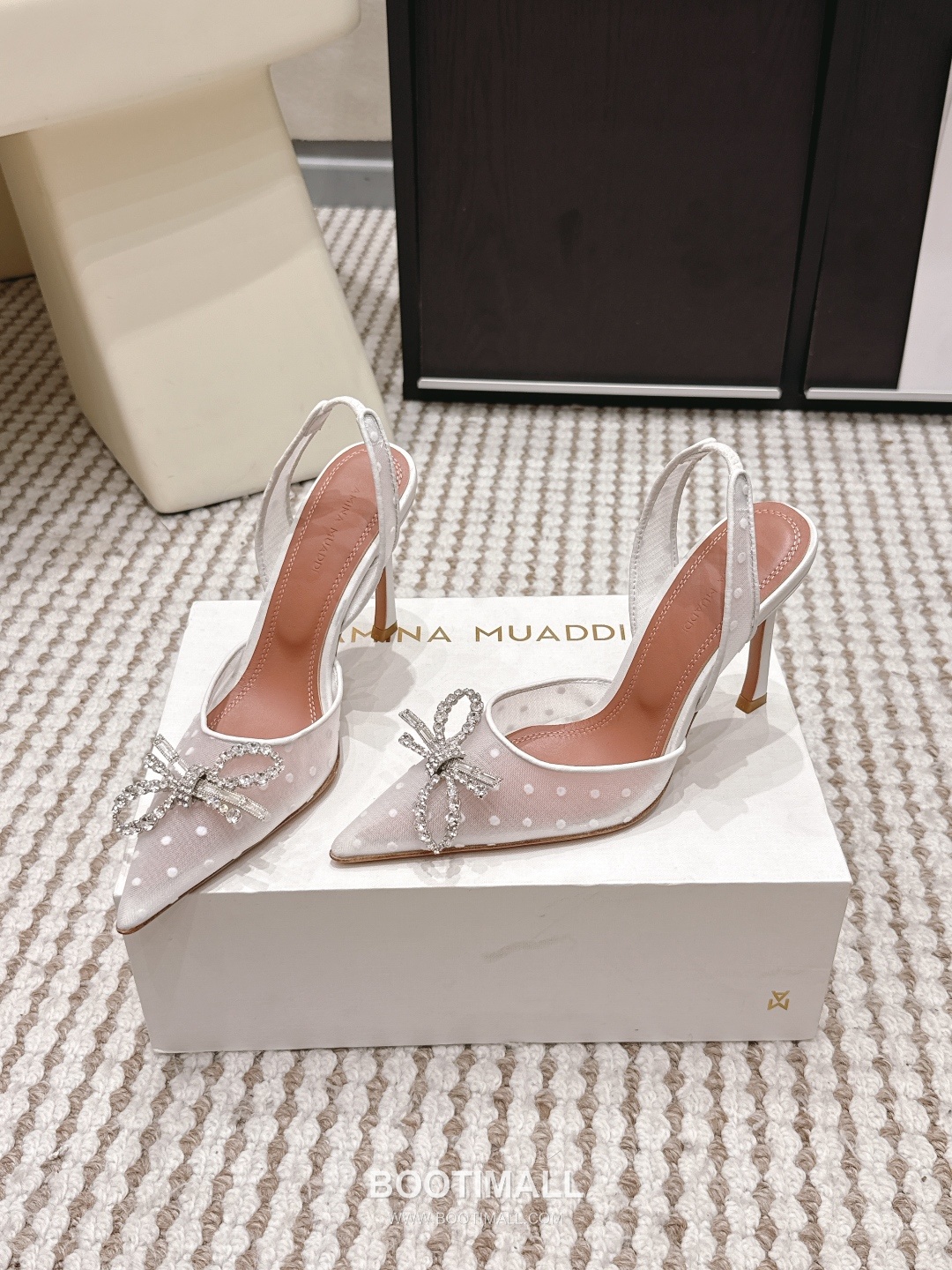 Amina Muaddi Crystal Embellished Slingback Heel 아미나 무아디 크리스탈 슬링백 힐 9.5cm 3