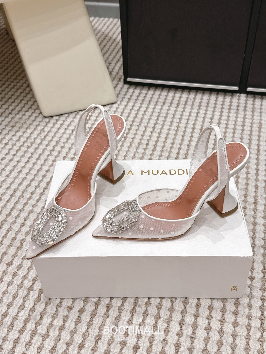Amina Muaddi Crystal Embellished Slingback Heel 아미나 무아디 크리스탈 슬링백 힐 9.5cm 3