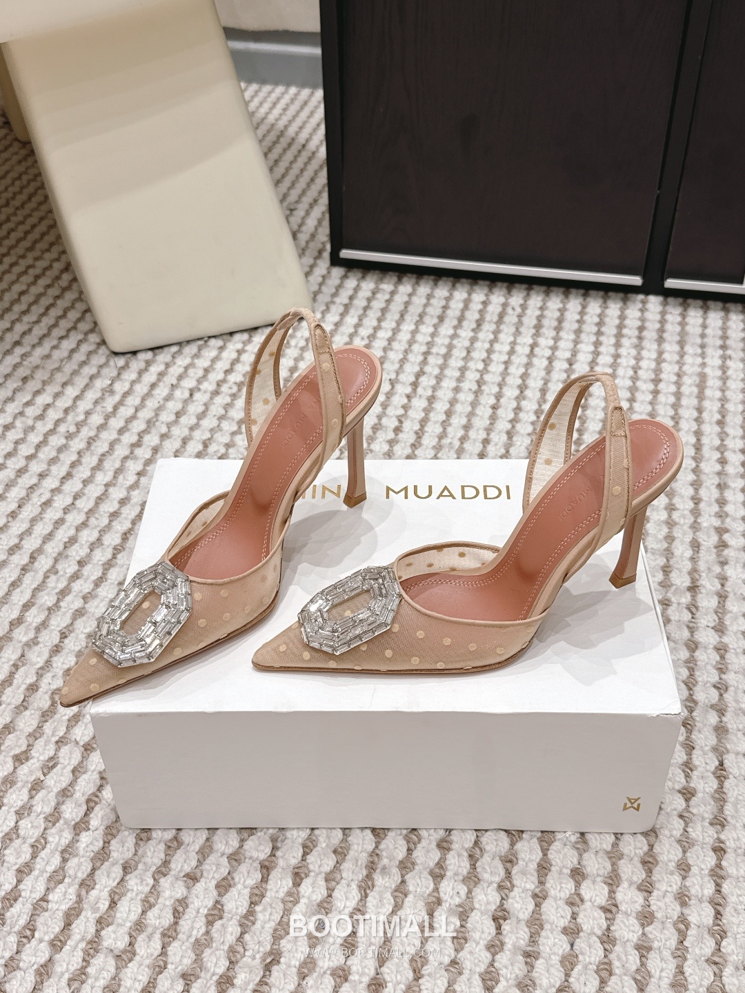 Amina Muaddi Crystal Embellished Slingback Heel 아미나 무아디 크리스탈 슬링백 힐 9.5cm 3