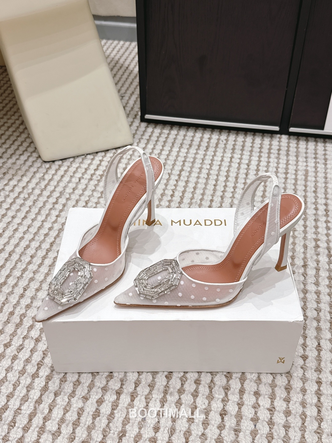 Amina Muaddi Crystal Embellished Slingback Heel 아미나 무아디 크리스탈 슬링백 힐 9.5cm 3