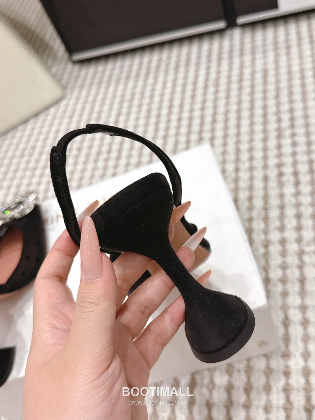 Amina Muaddi Crystal Embellished Slingback Heel 아미나 무아디 크리스탈 슬링백 힐 9.5cm 7