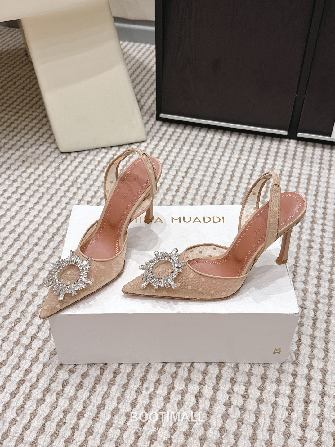 Amina Muaddi Crystal Embellished Slingback Heel 아미나 무아디 크리스탈 슬링백 힐 9.5cm 3