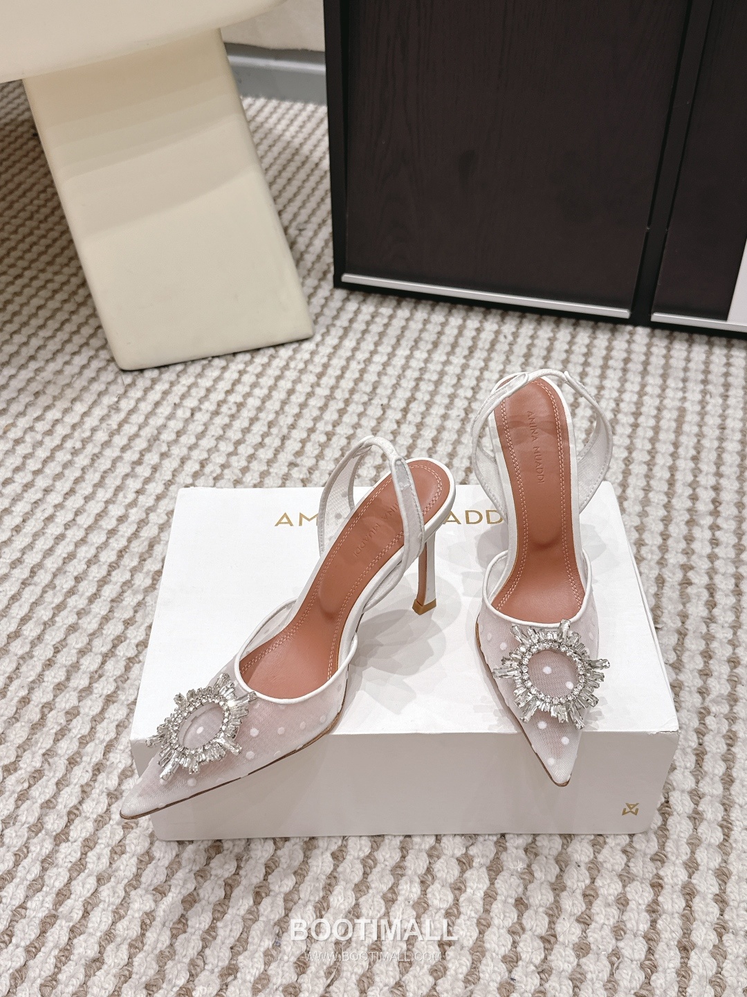 Amina Muaddi Crystal Embellished Slingback Heel 아미나 무아디 크리스탈 슬링백 힐 9.5cm 4