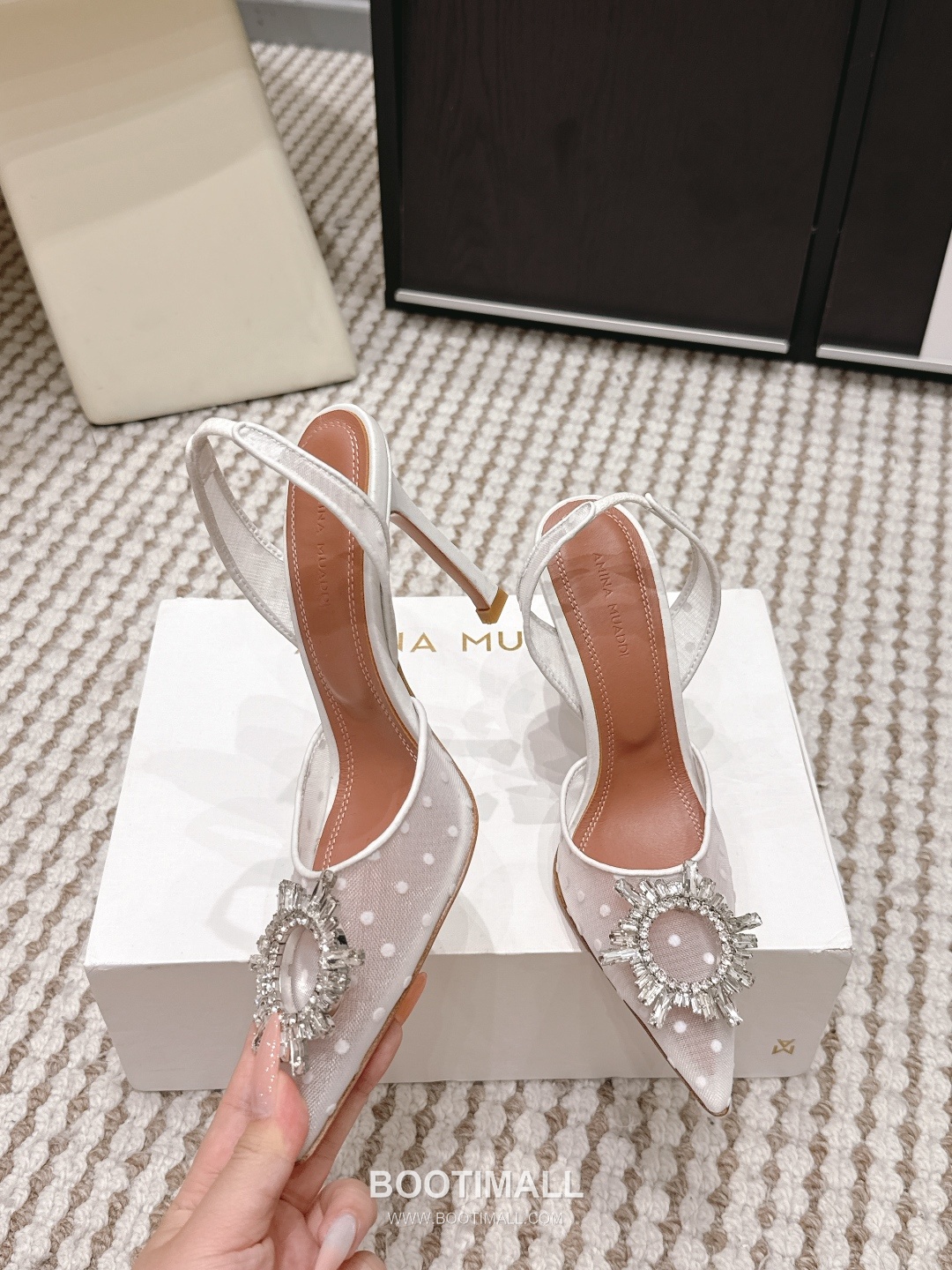 Amina Muaddi Crystal Embellished Slingback Heel 아미나 무아디 크리스탈 슬링백 힐 9.5cm 5