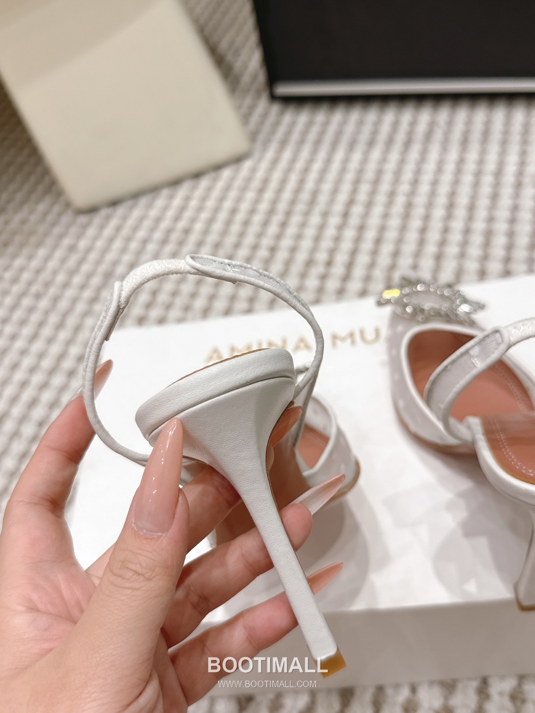 Amina Muaddi Crystal Embellished Slingback Heel 아미나 무아디 크리스탈 슬링백 힐 9.5cm 9