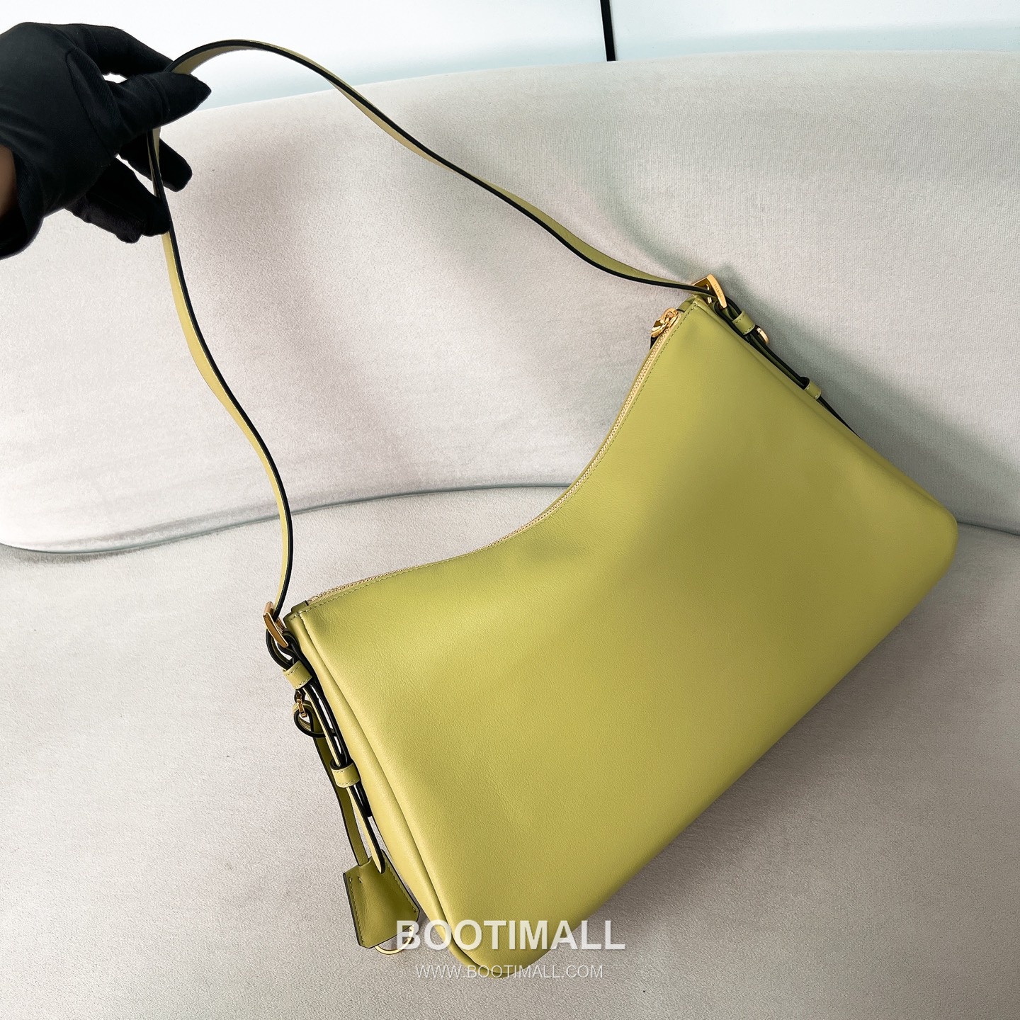 Prada Aimee Cowhide Avocado Green Hobo Bag 프라다 에이미 1BC228 소가죽 아보카도 그린 호보백 39cm 5