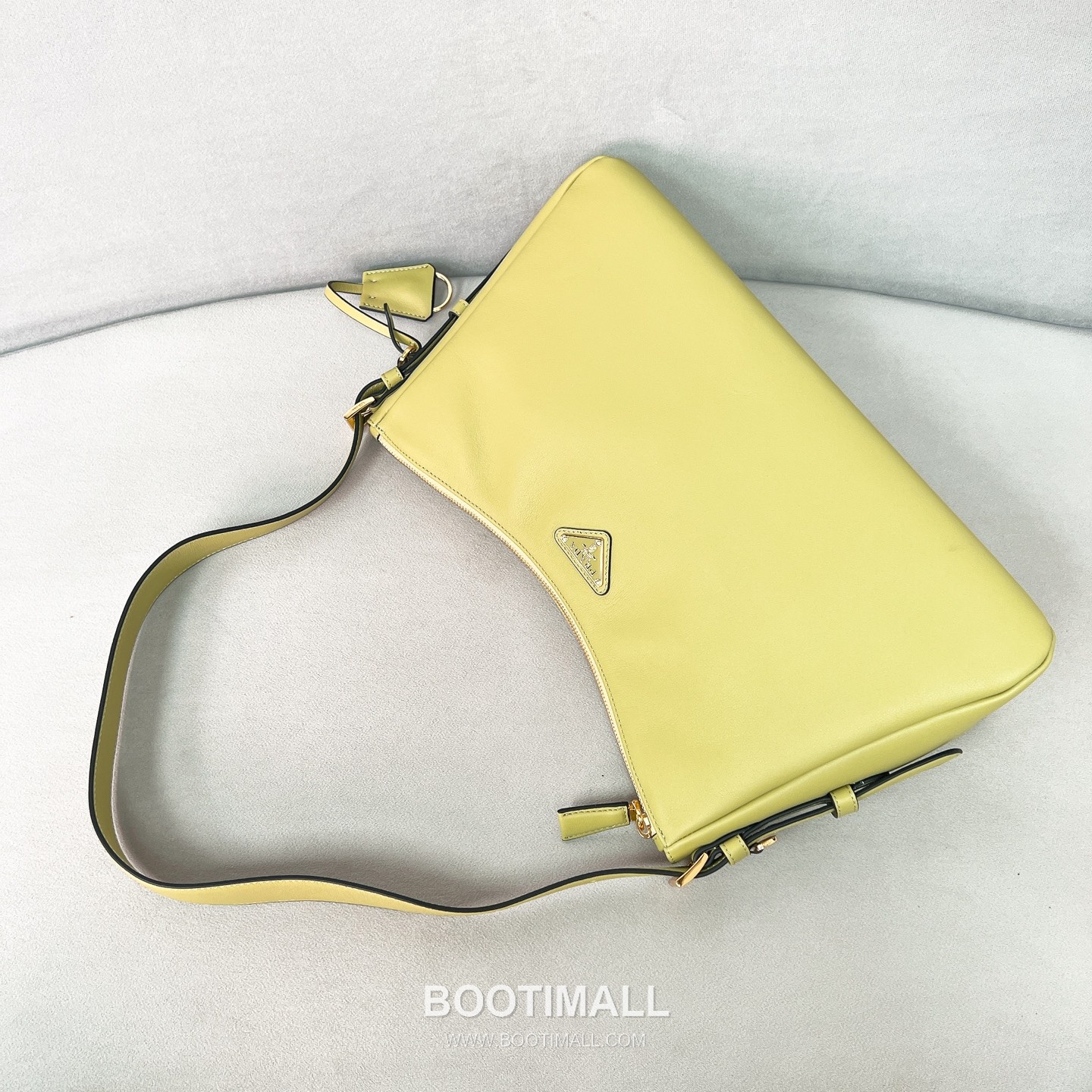 Prada Aimee Cowhide Avocado Green Hobo Bag 프라다 에이미 1BC228 소가죽 아보카도 그린 호보백 39cm 6