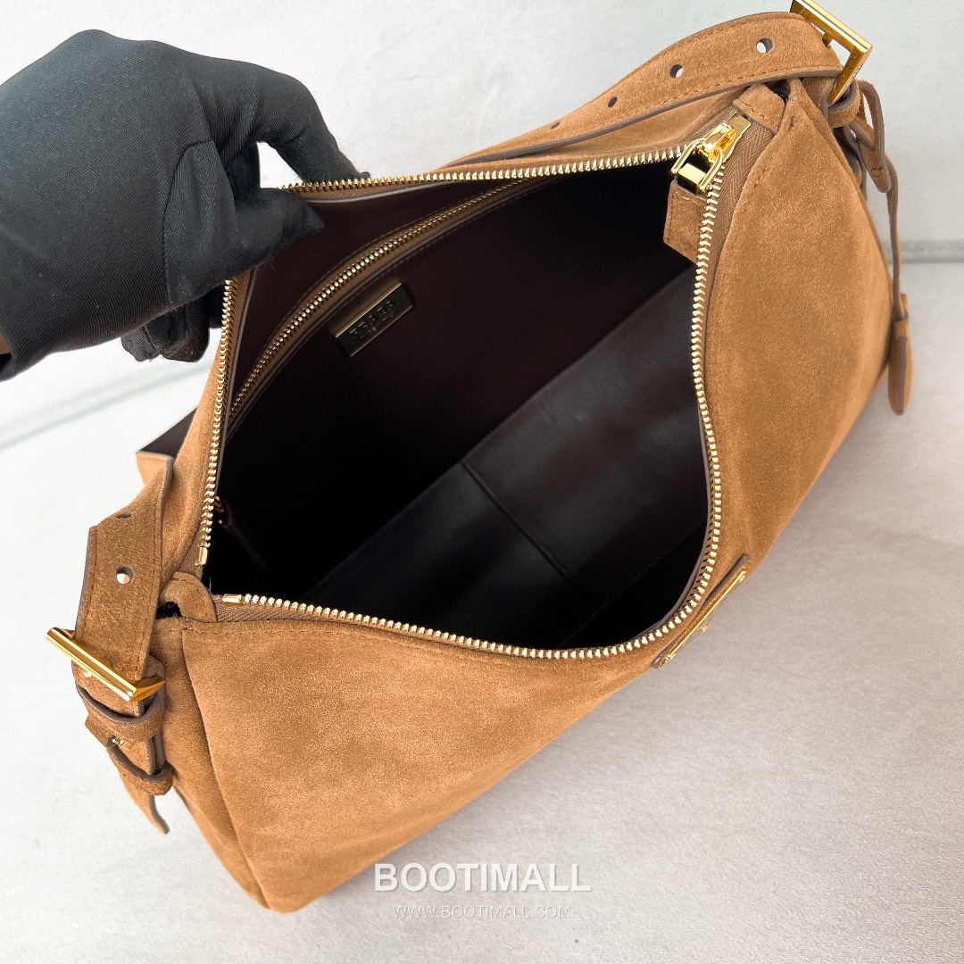 Prada Aimee Triangle Logo Suede Cocoa Brown Shoulder Bag 프라다 아미 트라이앵글 로고 1BC228 스웨이드 코코아 브라운 숄더백 39cm 10