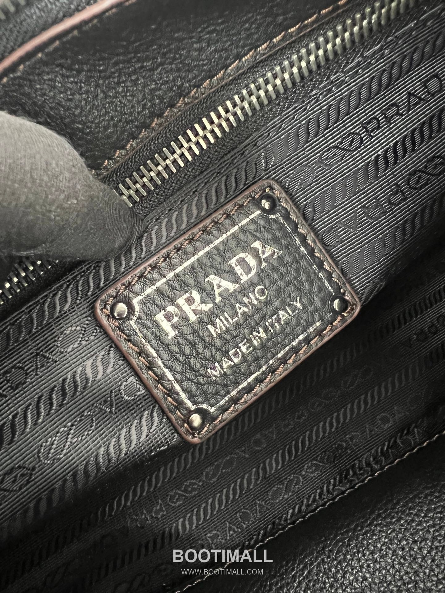 Prada Aimee Deerskin Black Hobo Bag 프라다 에이미 1BC280 디어스킨 블랙 호보백 36cm 10