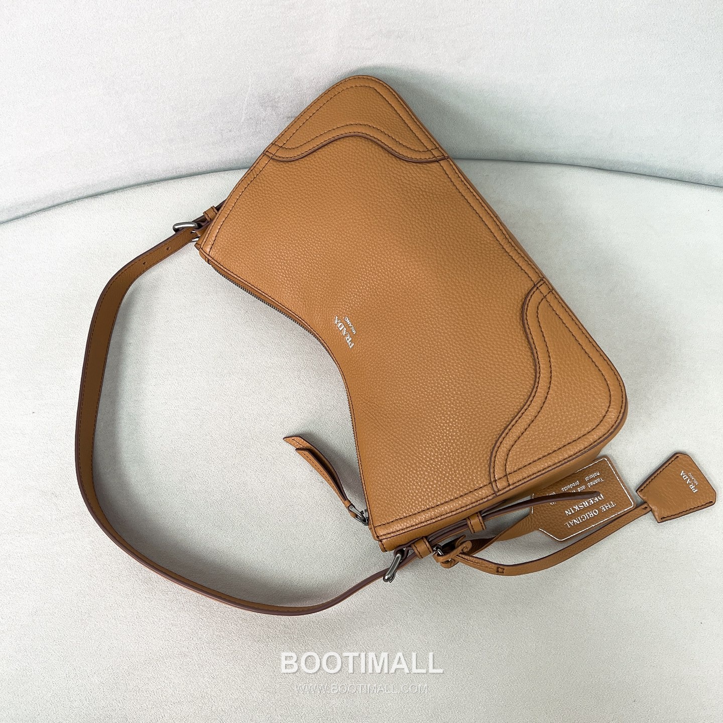 Prada Aimee Deerskin Caramel Hobo Bag 프라다 에이미 1BC280 디어스킨 카라멜 호보백 36cm 8