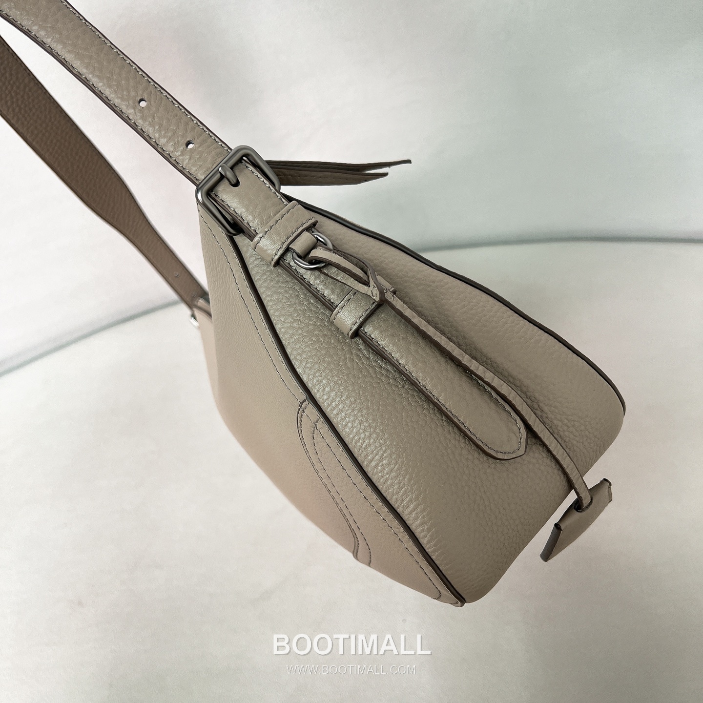 Prada Aimee Deerskin Black Hobo Bag 프라다 에이미 1BC280 디어스킨 블랙 호보백 36cm 4