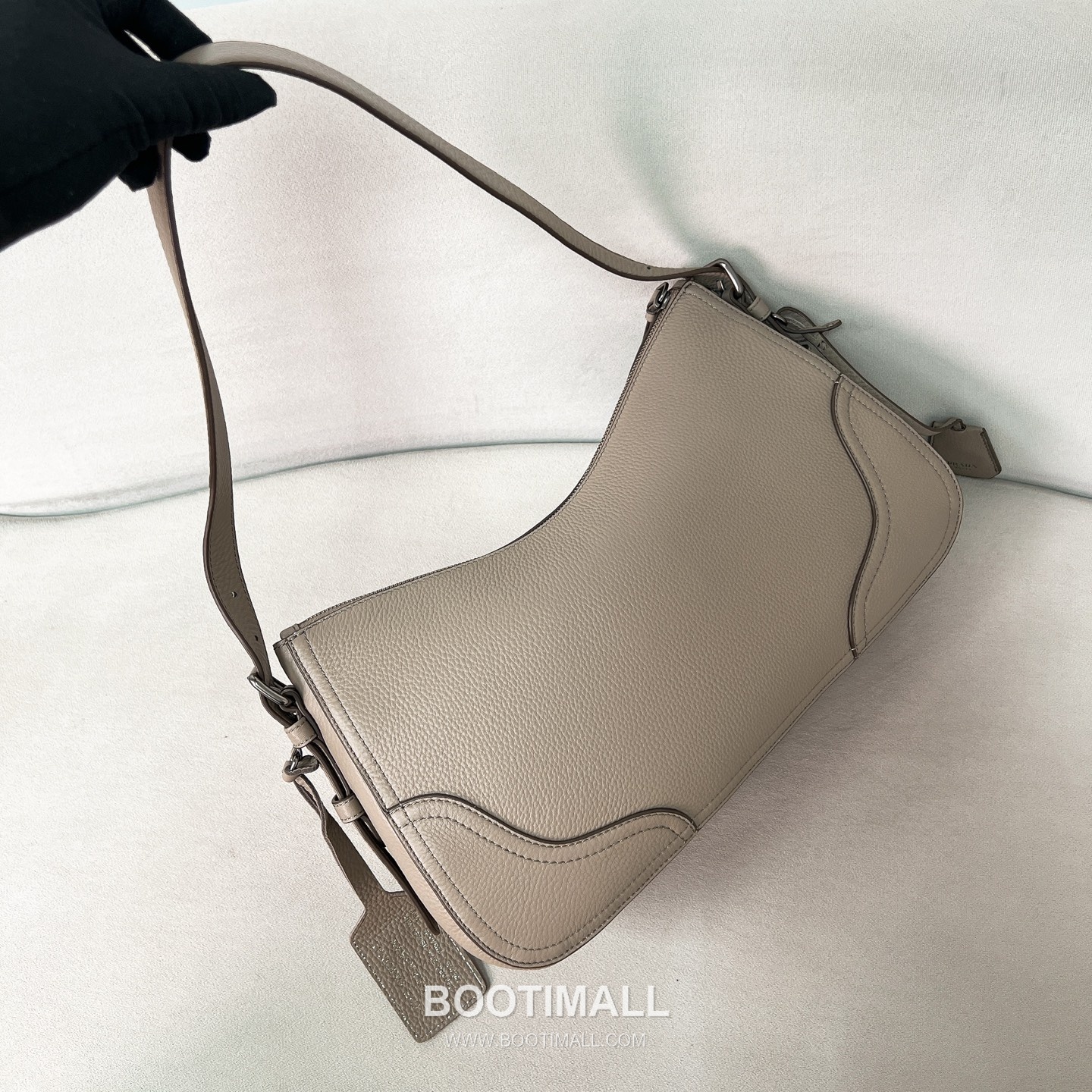 Prada Aimee Deerskin Black Hobo Bag 프라다 에이미 1BC280 디어스킨 블랙 호보백 36cm 5