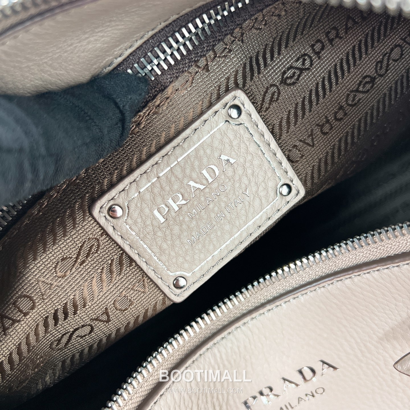 Prada Aimee Deerskin Black Hobo Bag 프라다 에이미 1BC280 디어스킨 블랙 호보백 36cm 9