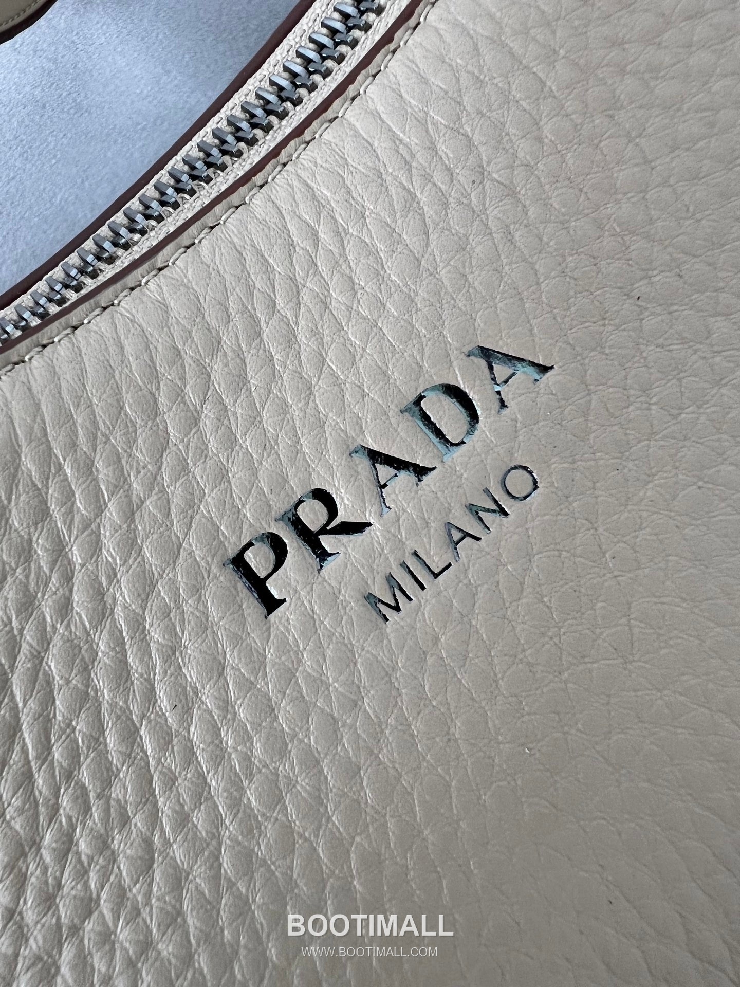 Prada Aimee Deerskin Milk Tea Beige Hobo Bag 프라다 에이미 1BC280 디어스킨 밀크티 베이지 호보백 36cm 8