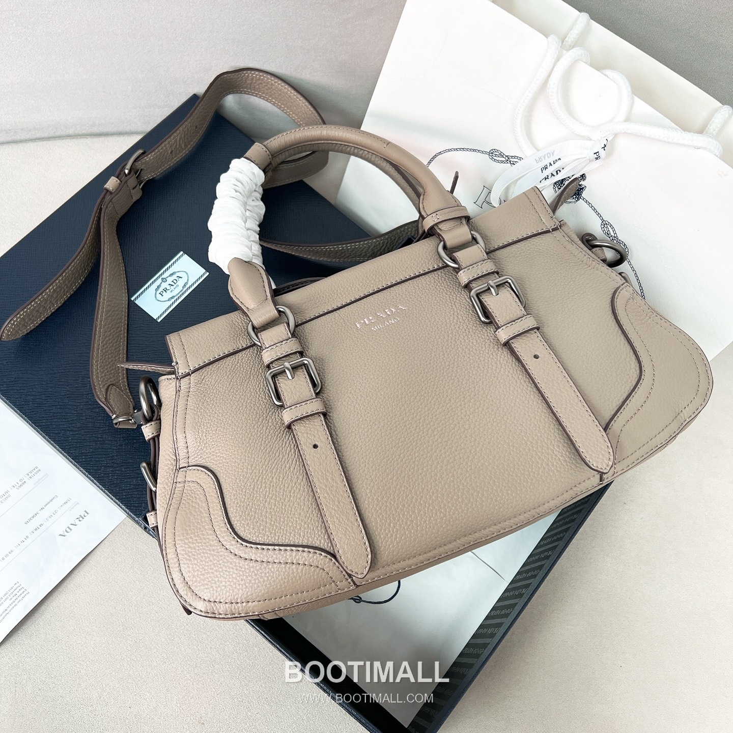 Prada Pebbled Tote Deerskin Taupe Bag 프라다 1BG604 페블드 토트 디어스킨 토프 35cm 2