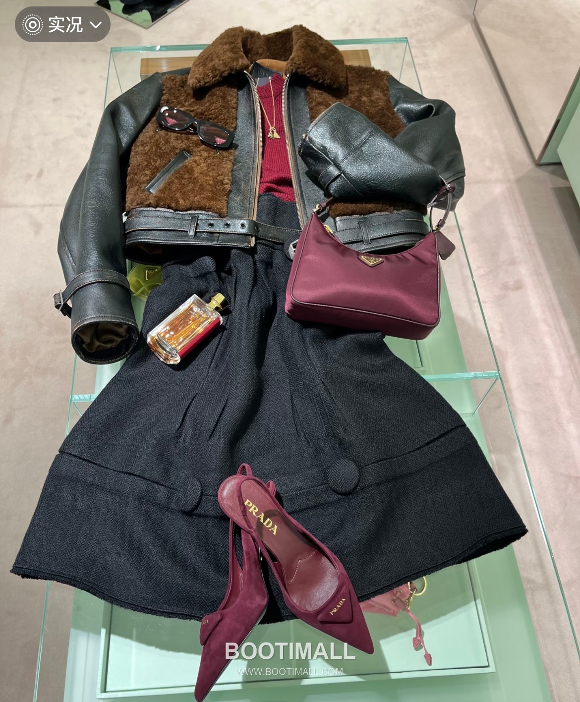 Prada Re-Edition 2005 Hobo Leather Burgundy Shoulder Bag 프라다 리 에디션 2005 호보 1N204M 레더 버건디 숄더백 22cm 1