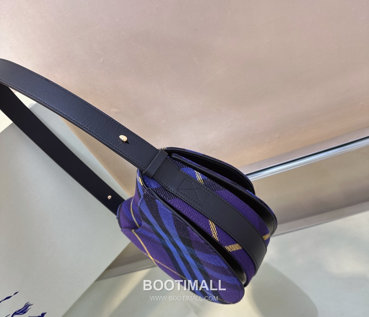 Burberry Check Wool Curved 330170 Beige Shoulder Bag 버버리 체크 울 커브드 330170 베이지 숄더백 26cm 16