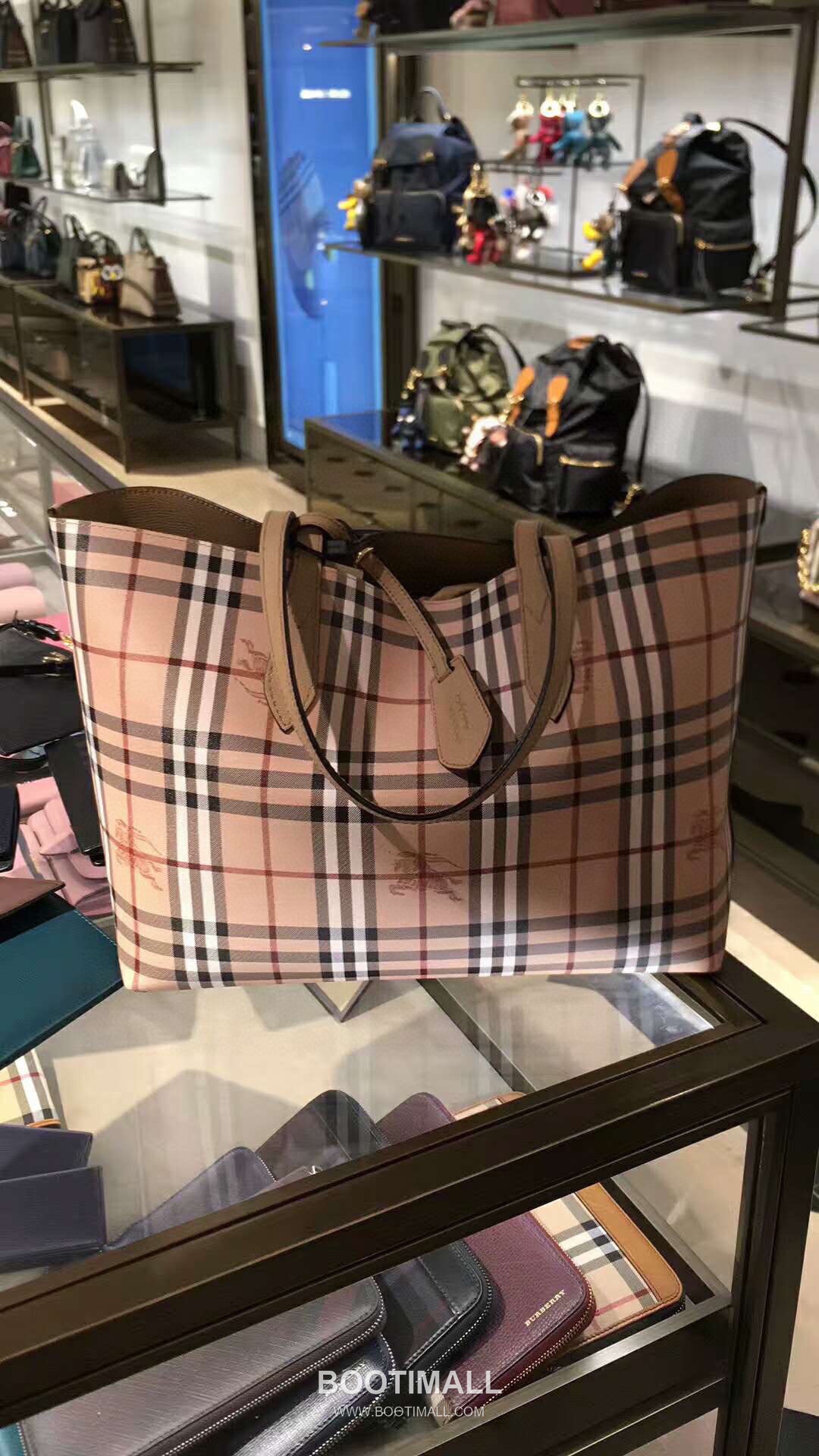 Burberry Reversible Shopping 400143 Shopper Bag 버버리 리버서블 쇼핑 400143 쇼퍼백 46cm 4