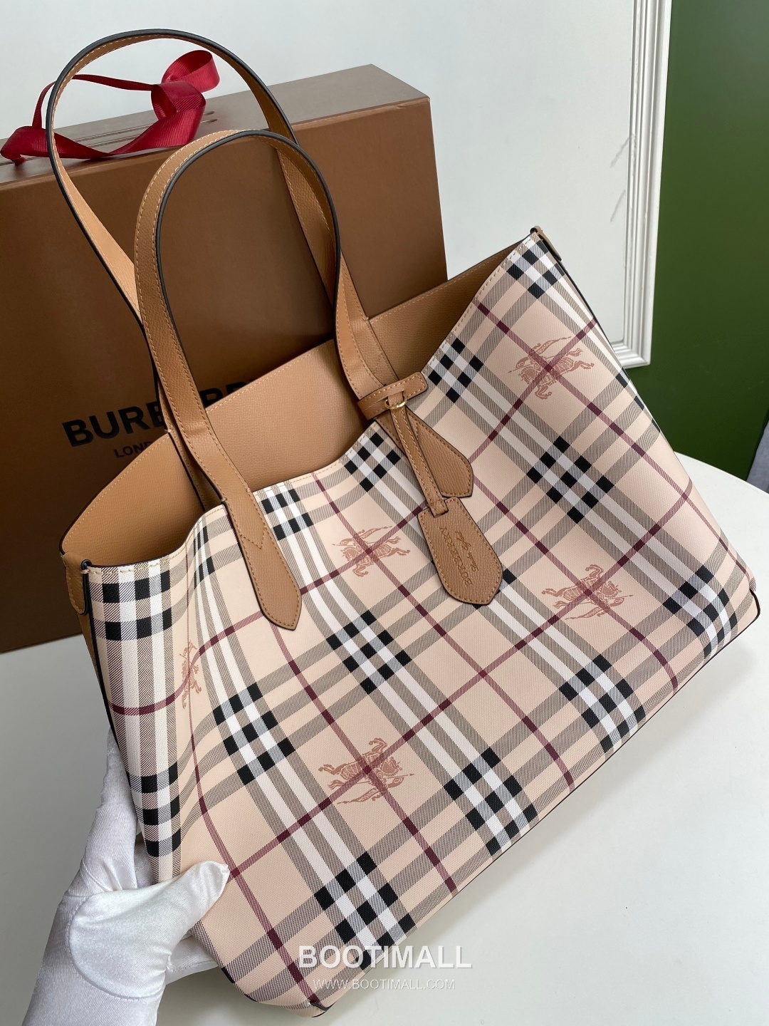 Burberry Reversible Shopping 400143 Shopper Bag 버버리 리버서블 쇼핑 400143 쇼퍼백 46cm 17
