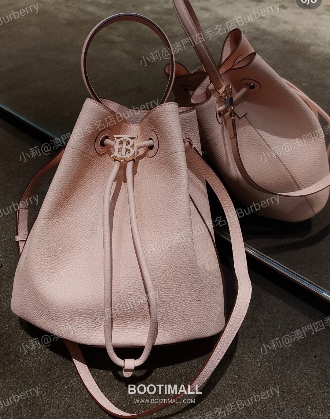 Burberry TB Thomas Bucket Grained Calfskin Bag 버버리 TB 토마스 버킷 그레인드 카프스킨 26cm 1