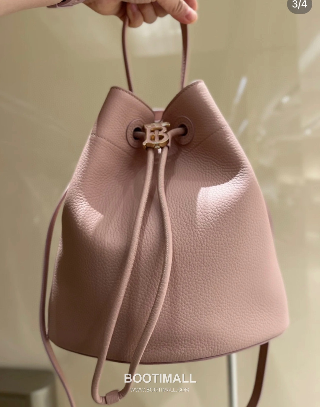 Burberry TB Thomas Bucket Grained Calfskin Bag 버버리 TB 토마스 버킷 그레인드 카프스킨 26cm 9