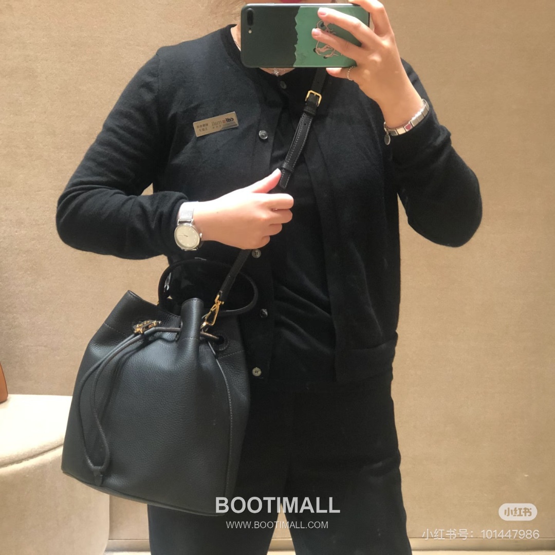 Burberry TB Thomas Bucket Grained Calfskin Bag 버버리 TB 토마스 버킷 그레인드 카프스킨 26cm 2