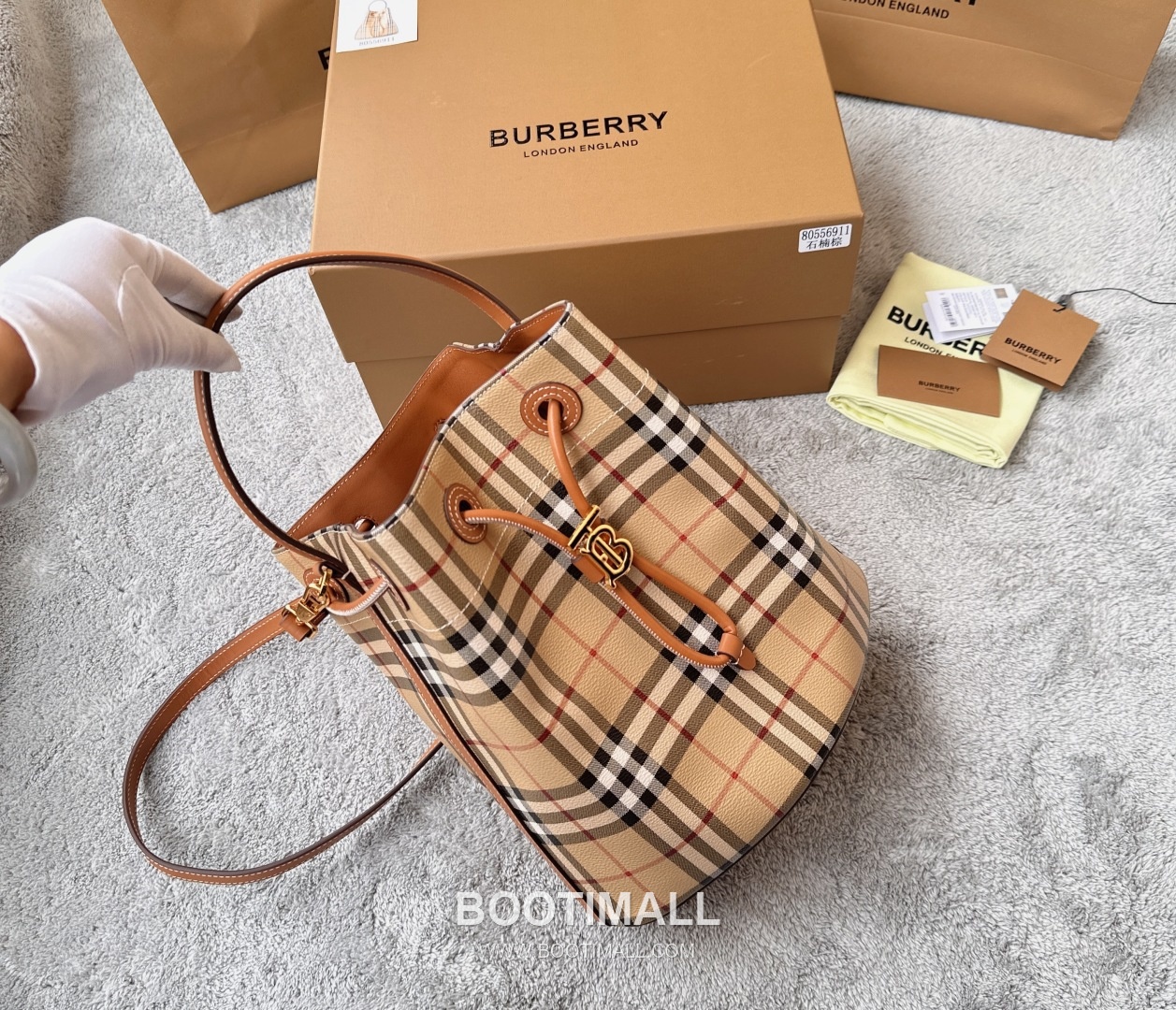 Burberry Vintage Check Bucket Brown Bag 버버리 빈티지 체크 버킷 6911630 브라운 26cm 2