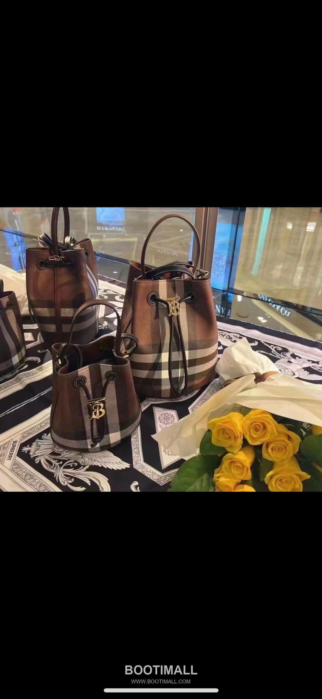 Burberry 184160 Small Bucket Eco-Friendly Synthetic New Color Bag 버버리 184160 스몰 버킷 친환경 합성 소재 뉴 컬러 18.5cm 2
