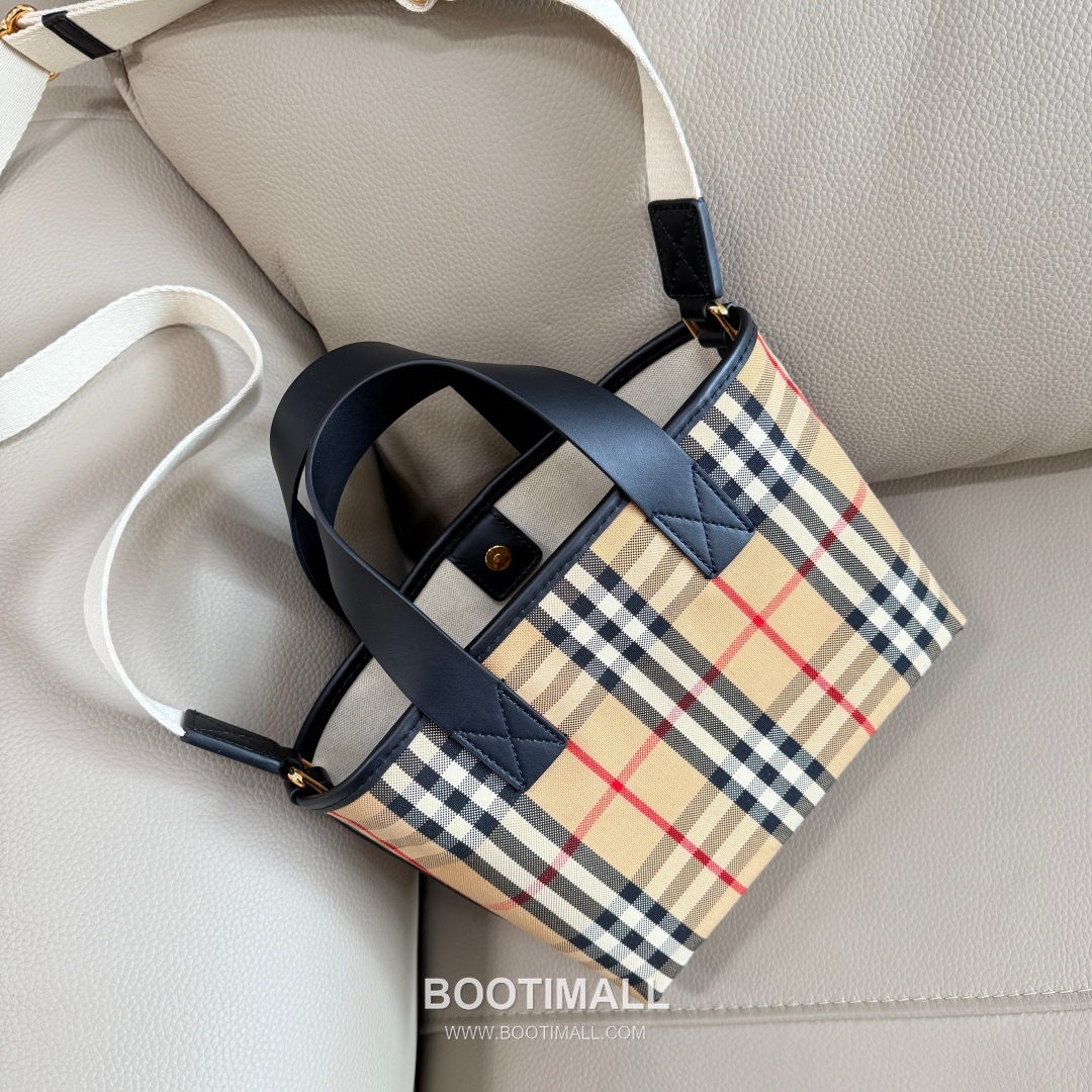 Burberry Check Canvas 246145 Cotton Beige Tote Bag 버버리 체크 캔버스 246145 코튼 베이지 토트백 27cm 11