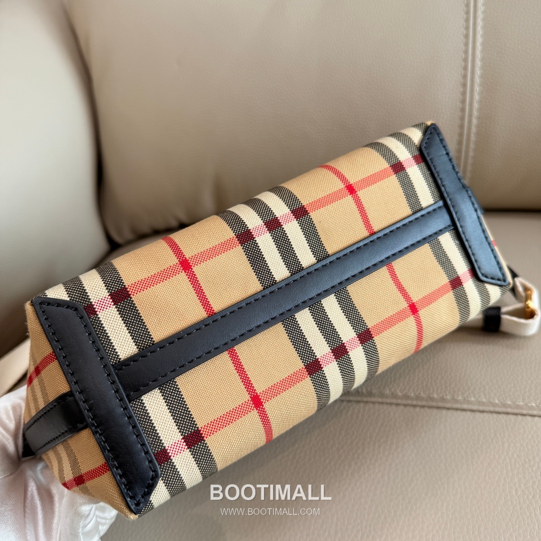 Burberry Check Canvas 246145 Cotton Beige Tote Bag 버버리 체크 캔버스 246145 코튼 베이지 토트백 27cm 18
