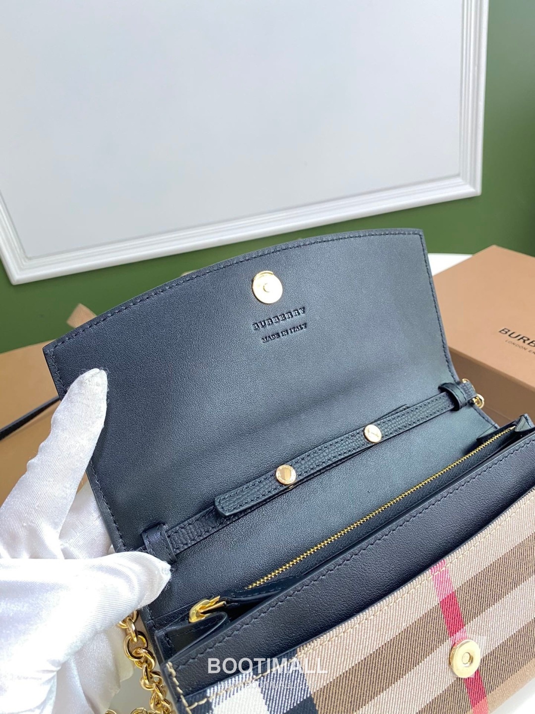 Burberry House Check Chain Wallet 250145 Canvas Beige 버버리 하우스 체크 체인 지갑 250145 캔버스 베이지 21cm 11