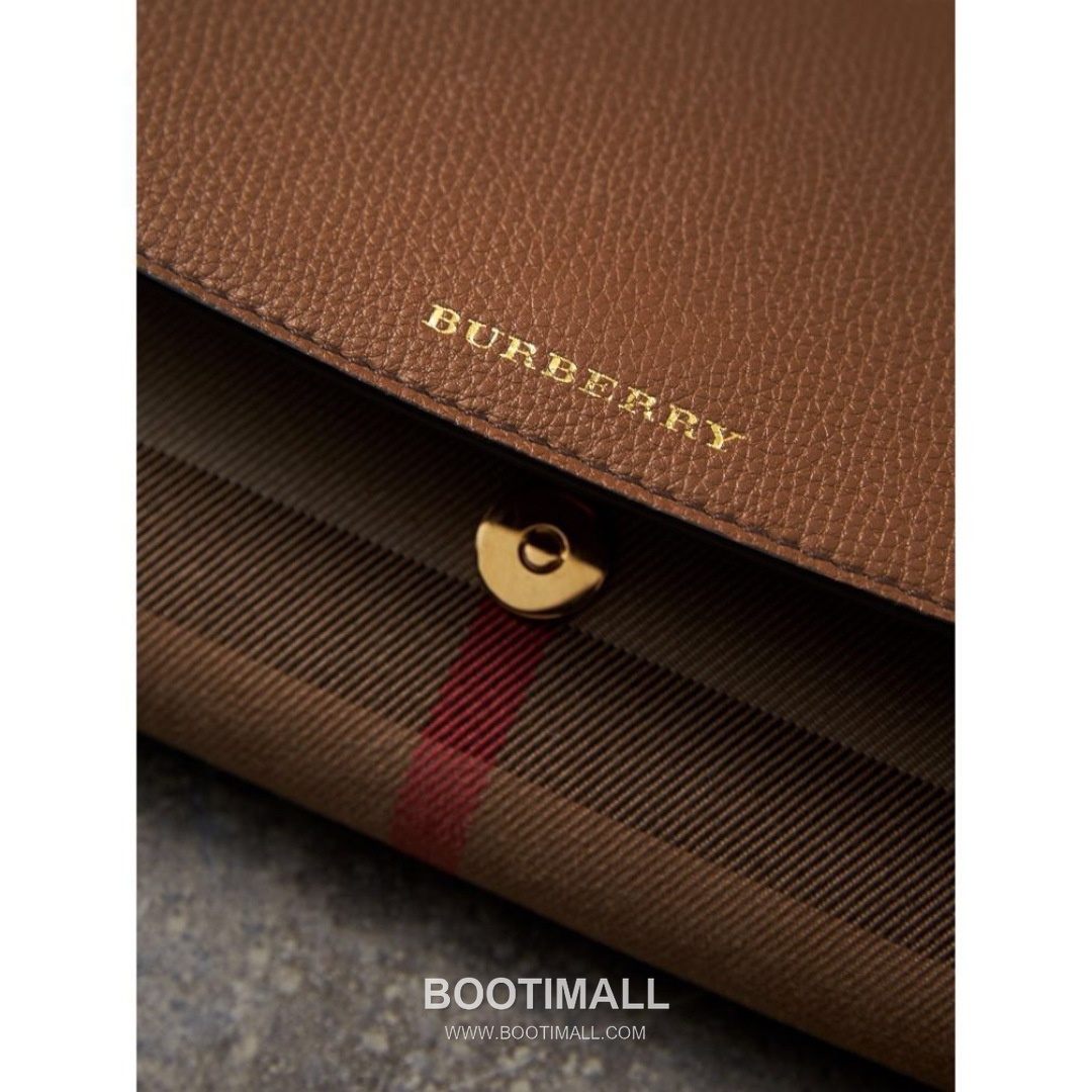 Burberry House Check Chain Wallet 250145 Canvas Beige 버버리 하우스 체크 체인 지갑 250145 캔버스 베이지 21cm 4