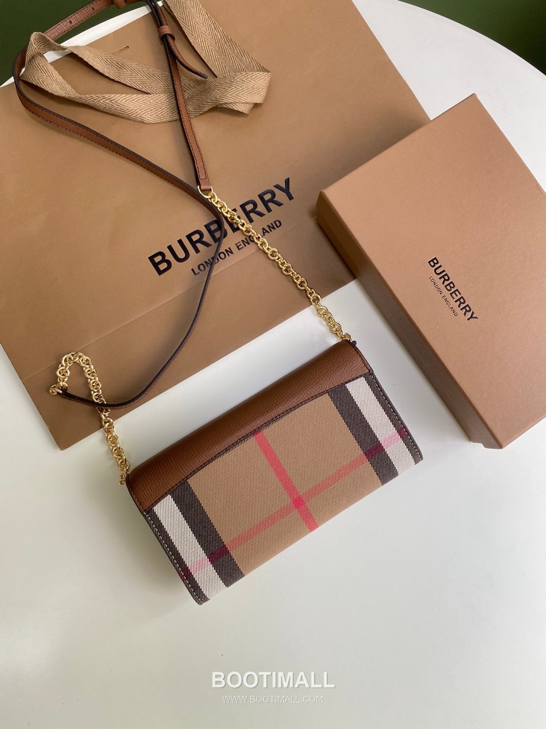 Burberry House Check Chain Wallet 250145 Canvas Beige 버버리 하우스 체크 체인 지갑 250145 캔버스 베이지 21cm 9