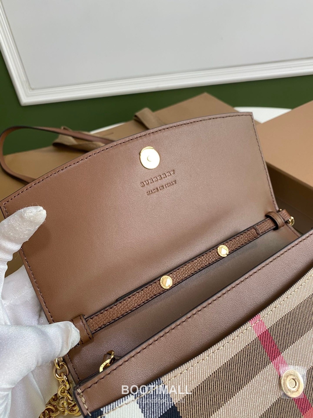 Burberry House Check Chain Wallet 250145 Canvas Beige 버버리 하우스 체크 체인 지갑 250145 캔버스 베이지 21cm 11