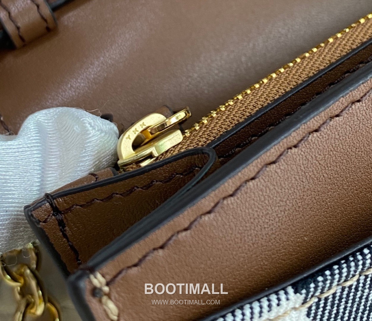 Burberry House Check Chain Wallet 250145 Canvas Beige 버버리 하우스 체크 체인 지갑 250145 캔버스 베이지 21cm 12