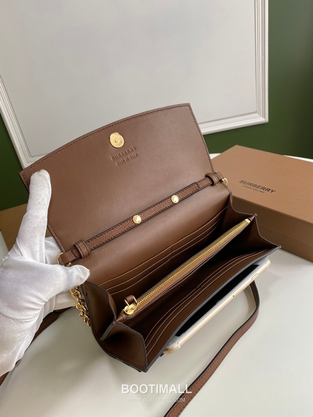 Burberry House Check Chain Wallet 250145 Canvas Beige 버버리 하우스 체크 체인 지갑 250145 캔버스 베이지 21cm 16