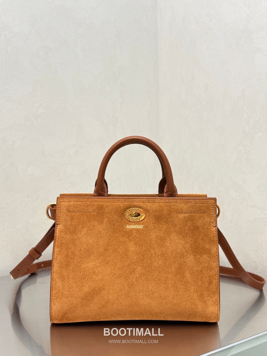 Burberry Cotswolds Tote Suede Leather Beige Bag 버버리 코츠월즈 토트 349168 스웨이드 레더 베이지 25cm 9